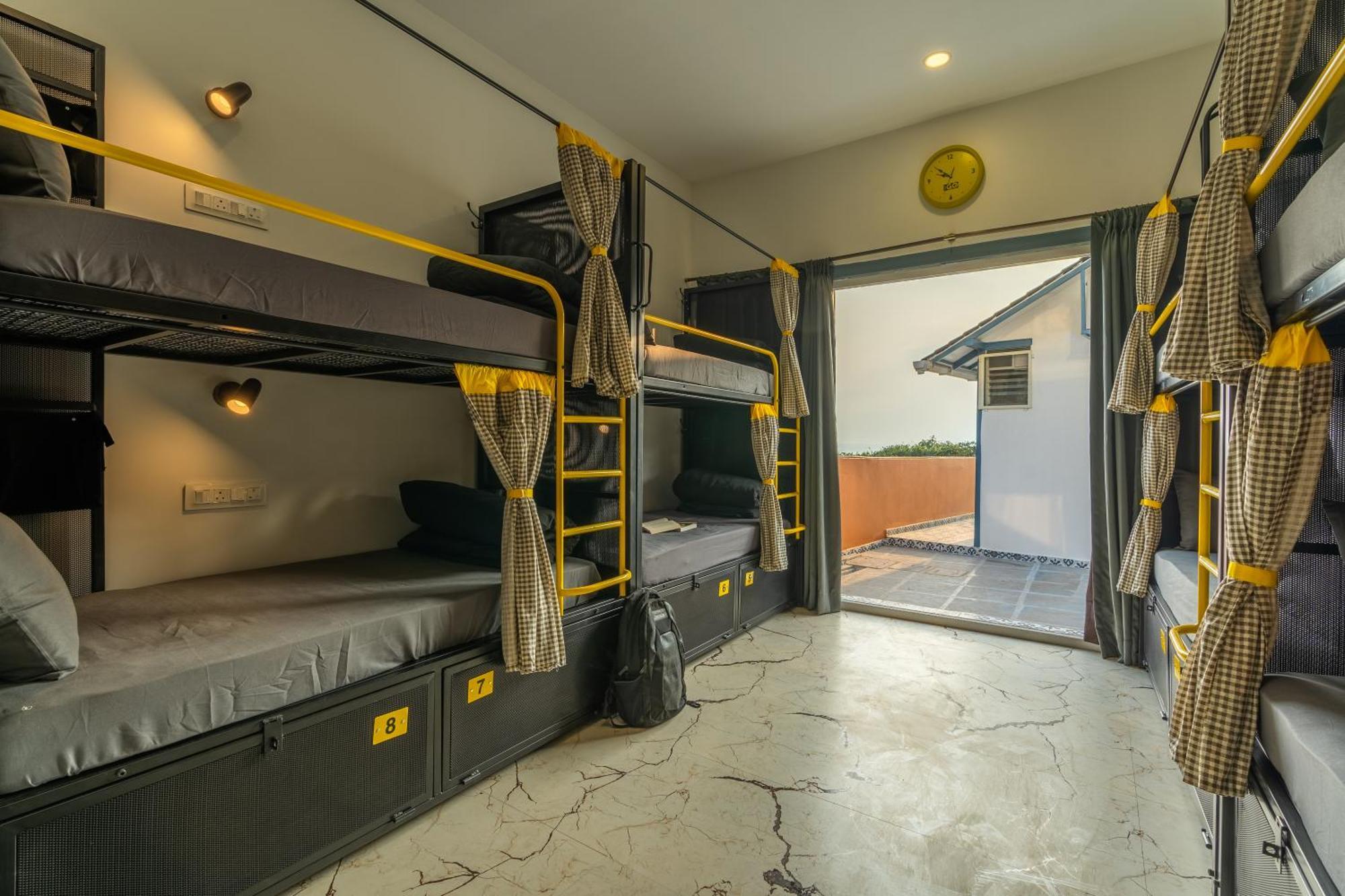 The Hosteller Goa, Mandrem Rum bild