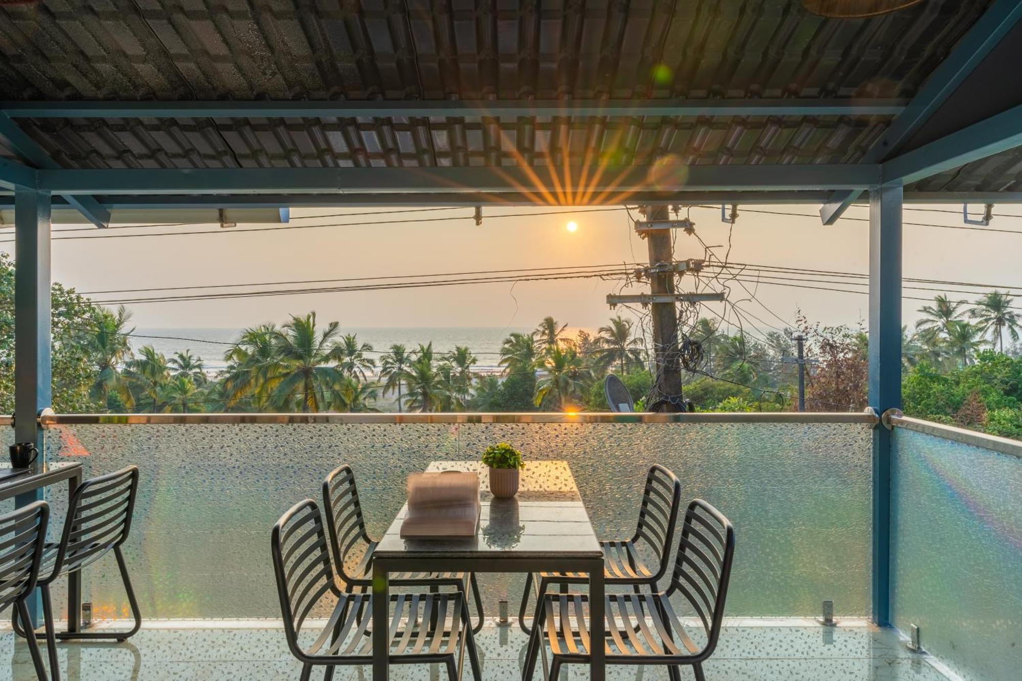 The Hosteller Goa, Mandrem Exteriör bild