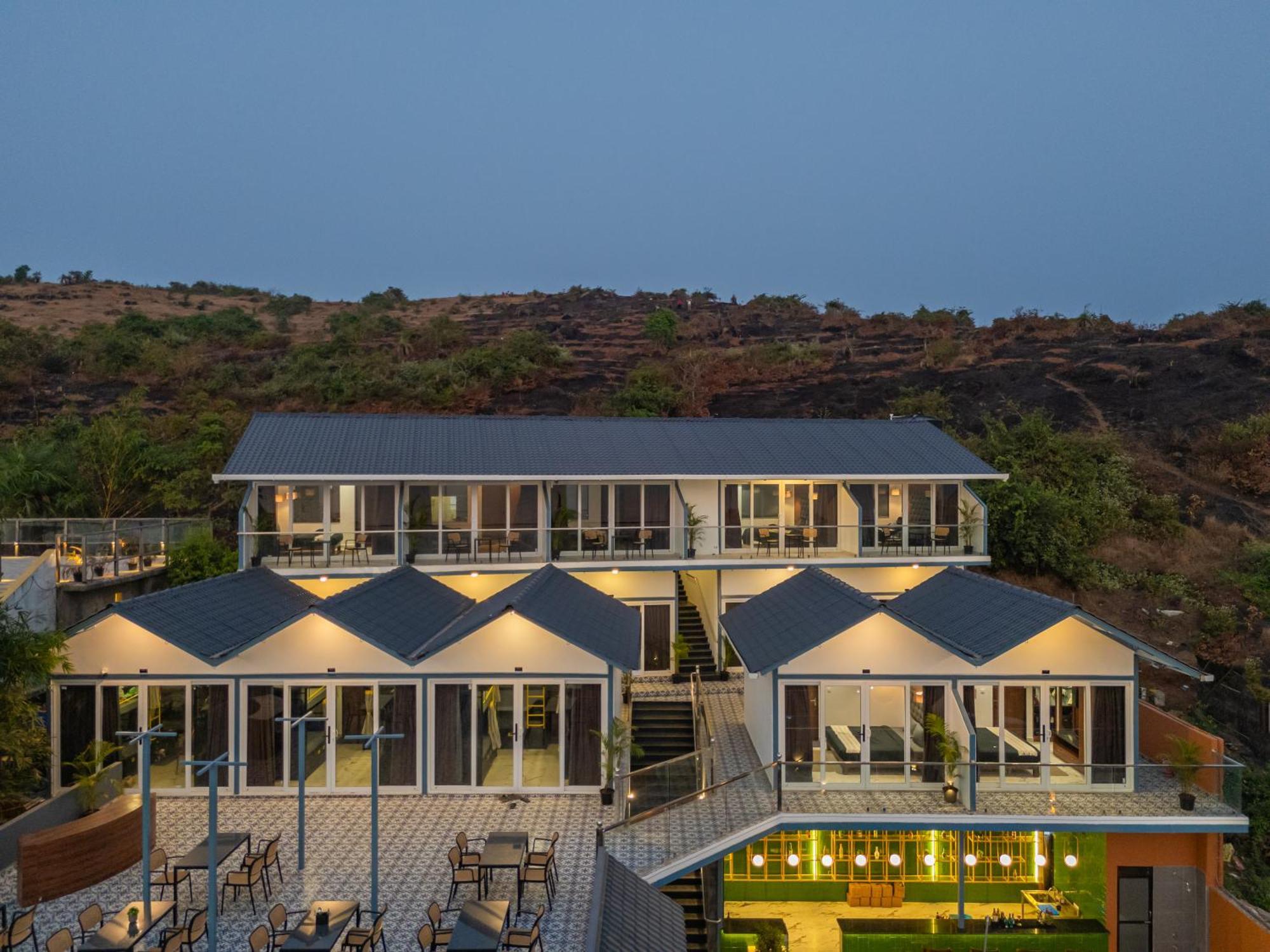 The Hosteller Goa, Mandrem Exteriör bild